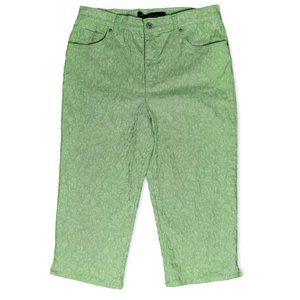 GLORIA VANDERBILT AMANDA FLORAL/PAISLEY TEXTURED CAPRIS (12)